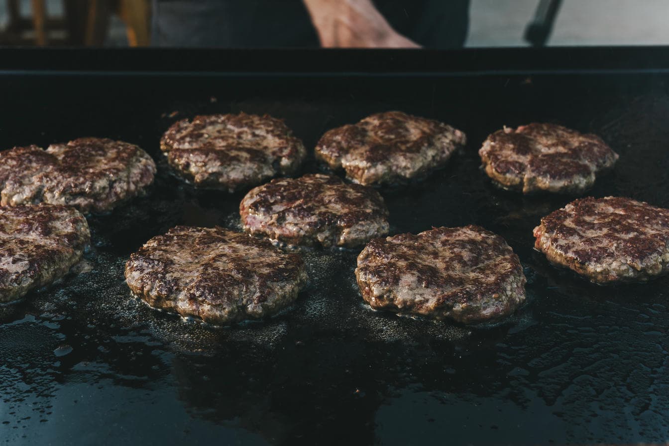 Premium Dry-Aged Ground Beef Box – Oklahoma Raised, USDA Inspected