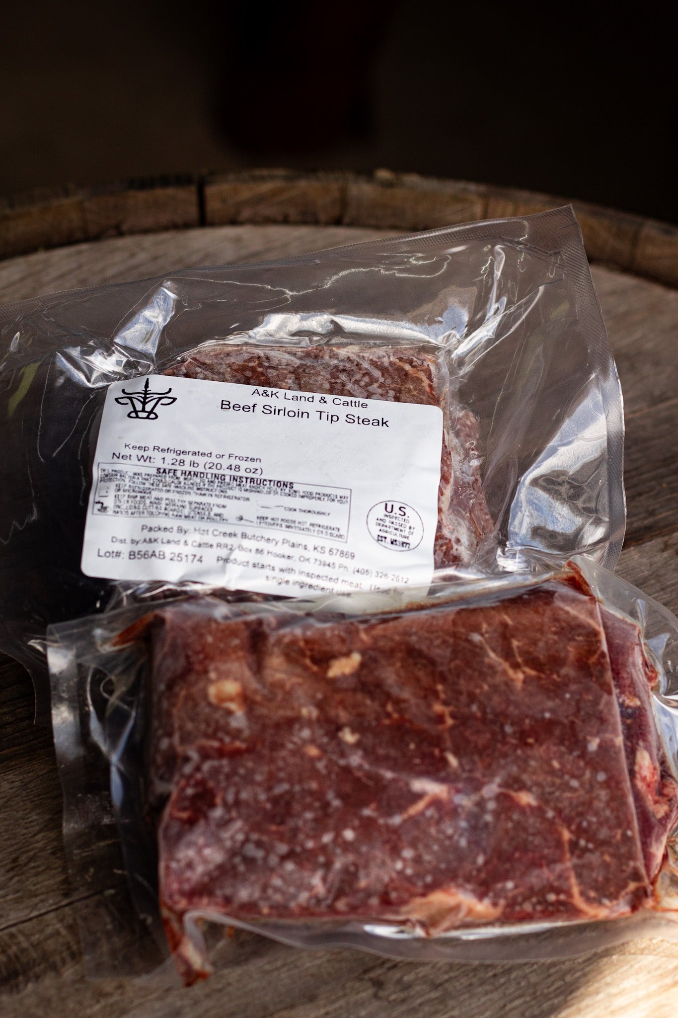 Sirloin Steaks – 2 steaks per pack (Avg. 1.3–1.4 lbs total)